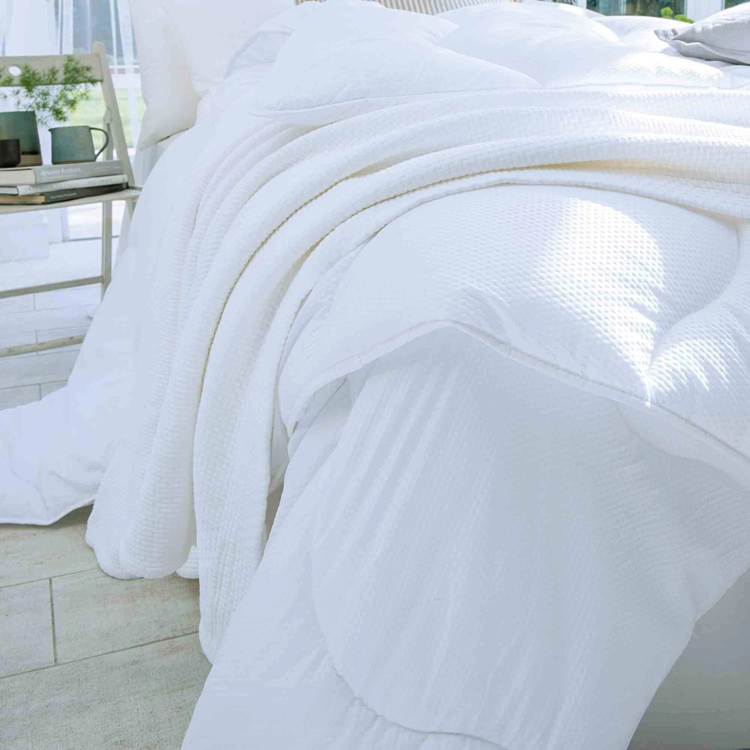 The Fine Bedding Company Breathe Duvet 13.5 Tog 4 The Fine Bedding Company Breathe Duvet 13.5 Tog - Image 4