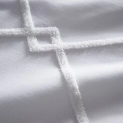 Appletree Kojo White Duvet Set -Bedding Store 47101 2002