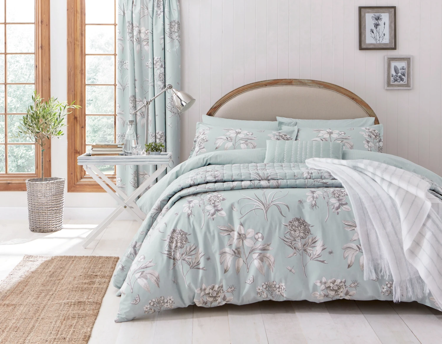 Sanderson Option Etchings & Roses Duck Egg Duvet Set 1 Sanderson Option Etchings & Roses Duck Egg Duvet Set